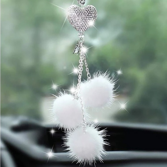 Gorgeous Rear View Mirror Interior Car Fevor-Sequins Heart & Plush Tassels - Picture 3 of 5